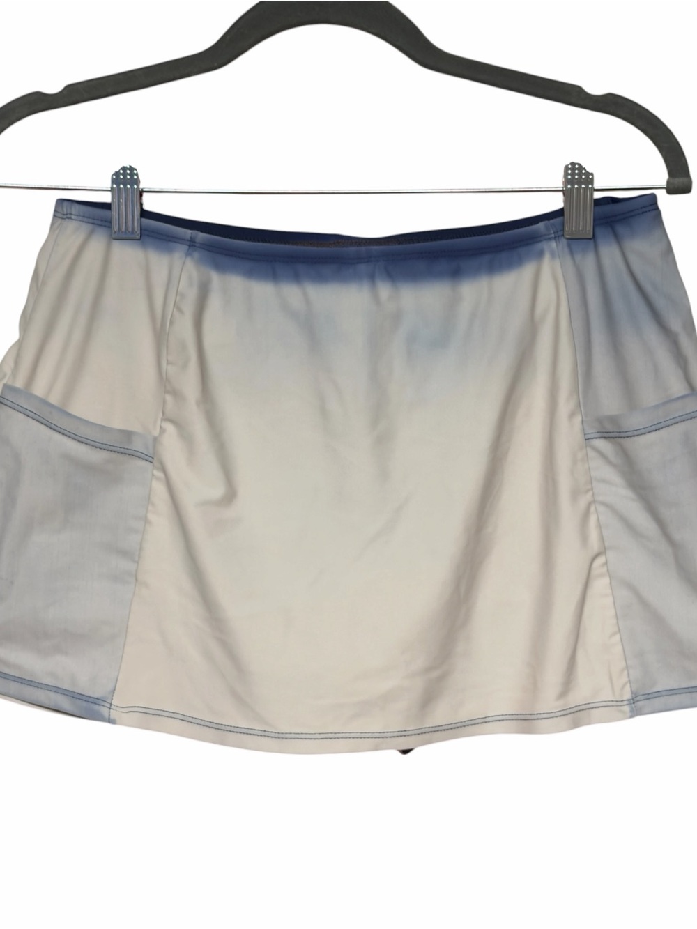 Ellen Tracy blue/white fade SwimSkirt with Built-In Shorts size medium